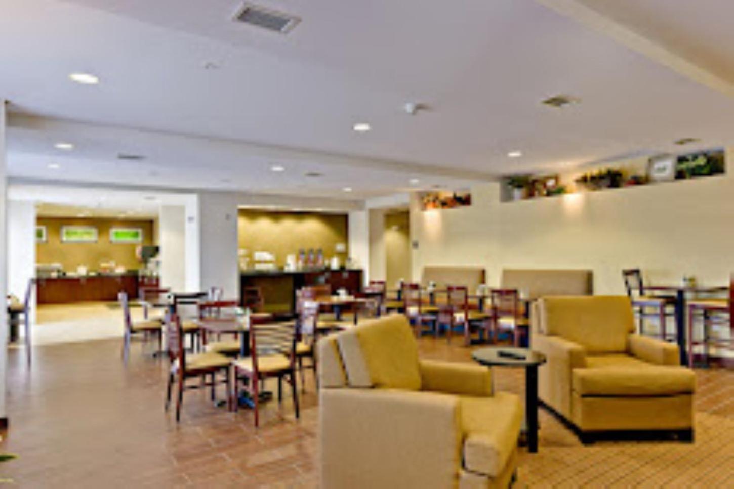 Wingate By Wyndham Jonesboro Hodge Hotel Luaran gambar